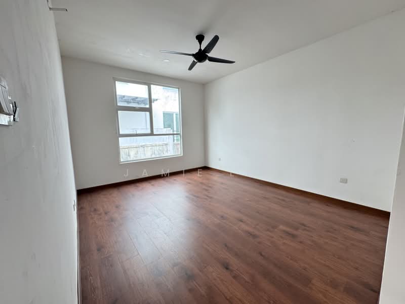 Rumah Berkembar untuk Dijual di Taman Mount Austin (Tebrau) - Jamie Lee - Interior - PropertyGuru.com.my