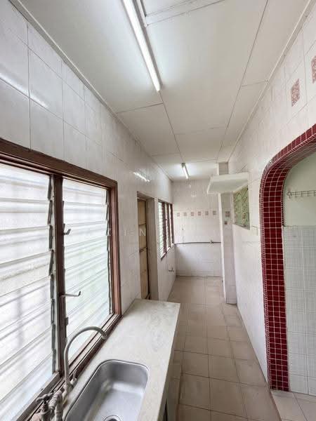2-storey Terraced House for Sale in Menglembu (Perak) - Qazin Khoo - Kitchen - PropertyGuru.com.my