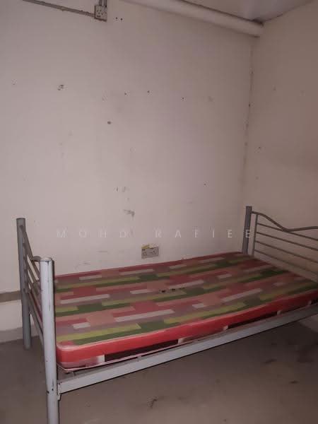 Office for Sale in Nilai (Negeri Sembilan) - Mohd Rafiee - Bedroom - PropertyGuru.com.my
