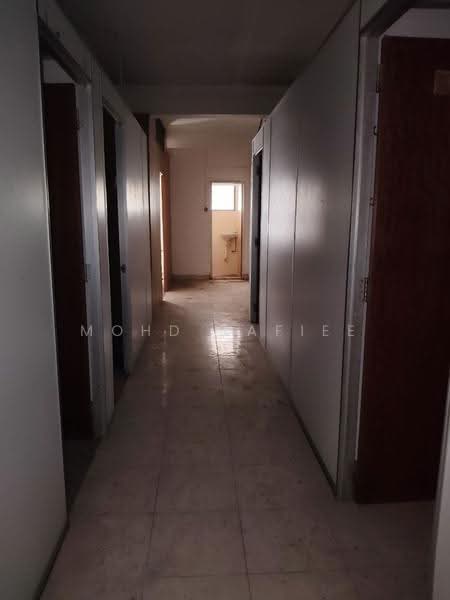 Office for Sale in Nilai (Negeri Sembilan) - Mohd Rafiee - Corridor - PropertyGuru.com.my