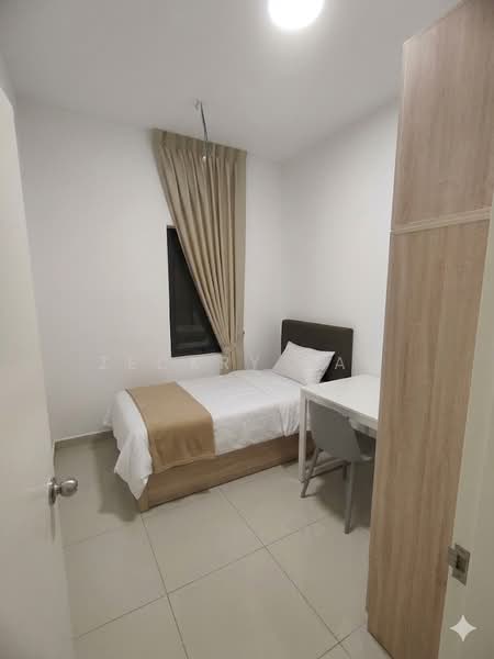 Kondominium untuk Disewa di Vierra Residence - Zeckry Saw - Bedroom - PropertyGuru.com.my