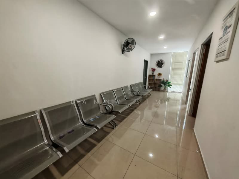 Shop / Office for Rent in Setia Alam (Selangor) - Danny Lim - Corridor - PropertyGuru.com.my