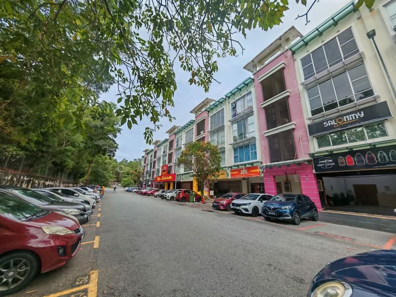 Shop / Office for Rent in Setia Alam (Selangor) - Danny Lim - Exterior - PropertyGuru.com.my