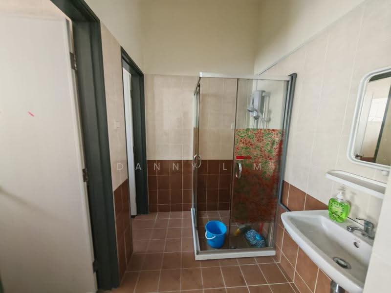 Shop / Office for Rent in Setia Alam (Selangor) - Danny Lim - Bathroom - PropertyGuru.com.my