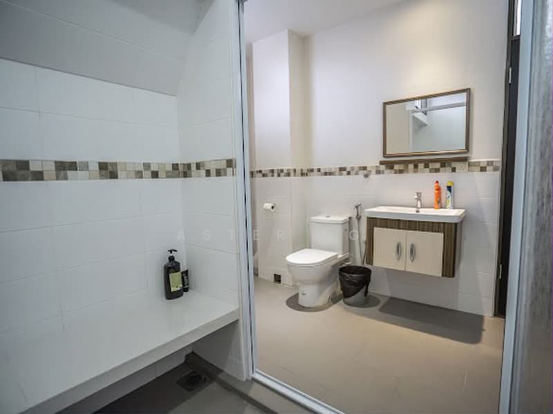 Rumah Berkembar untuk Dijual di Tanjung Tokong (Penang) - Aster Ng - Bathroom - PropertyGuru.com.my