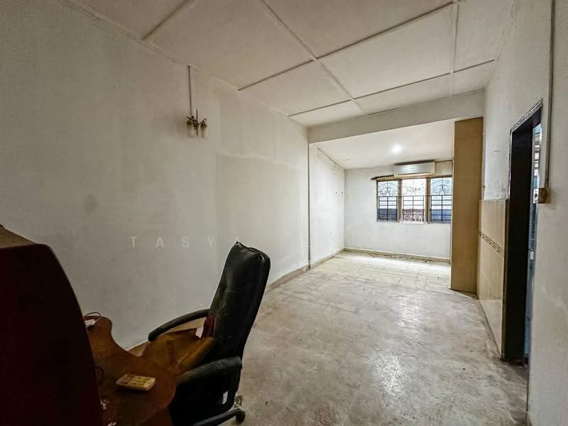 Rumah Berkembar untuk Dijual di Taman Sungai Jelok (Kajang) - Tasya Ruslan - PropertyGuru.com.my