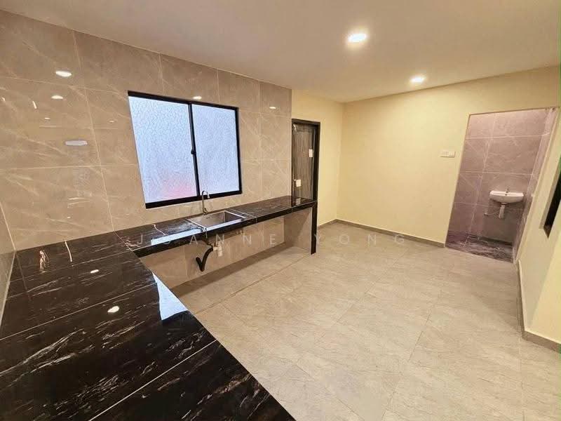 Rumah Teres 2-Tingkat untuk Dijual di Johor Bahru (Johor) - Joanne Yong - Kitchen - PropertyGuru.com.my