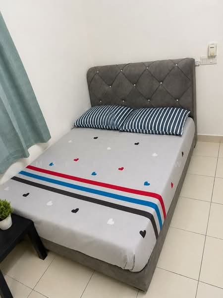Pangsapuri untuk Disewa di Safira Apartment - Marcus Yeow - Bedroom - PropertyGuru.com.my