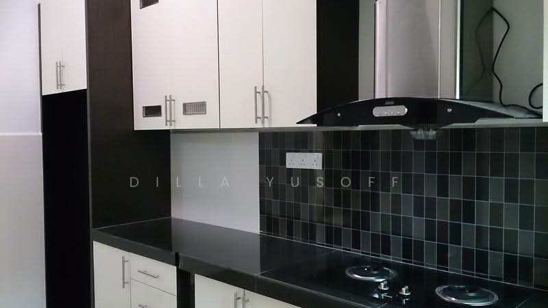 Rumah Teres 2-Tingkat untuk Dijual di Dengkil (Selangor) - DILLA YUSOFF - Kitchen - PropertyGuru.com.my