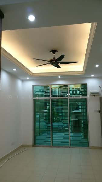 Rumah Teres 2-Tingkat untuk Dijual di Dengkil (Selangor) - DILLA YUSOFF - Living Room - PropertyGuru.com.my
