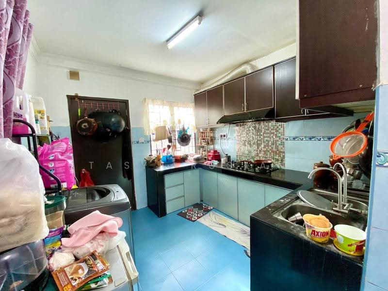 Rumah Teres 2-Tingkat untuk Dijual di Bandar Rinching (Semenyih) - Tasya Ruslan - PropertyGuru.com.my