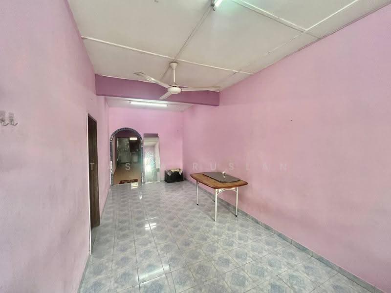 Rumah Teres 1-Tingkat untuk Dijual di Bandar Rinching (Semenyih) - Tasya Ruslan - PropertyGuru.com.my