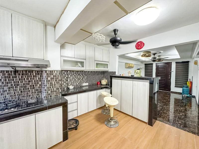 Flat for Sale at Perumahan Awam Sri Sabah - Tasya Ruslan - PropertyGuru.com.my