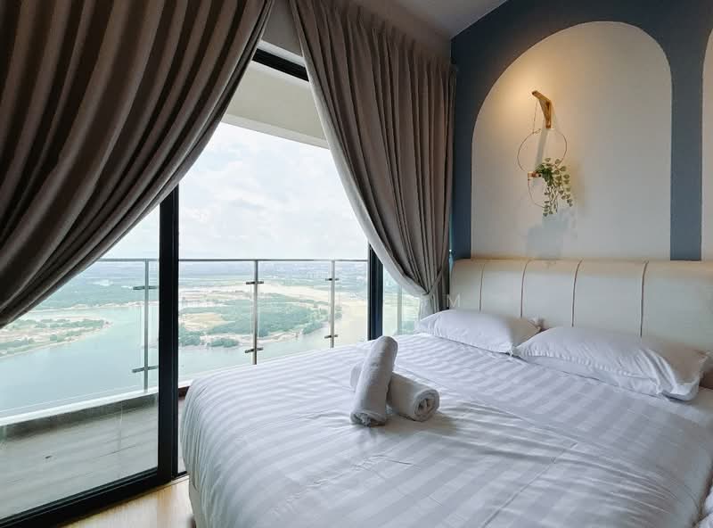 Condominium for Sale at Royal Strand @ Country Garden Danga Bay - Ryan Lim - Bedroom - PropertyGuru.com.my