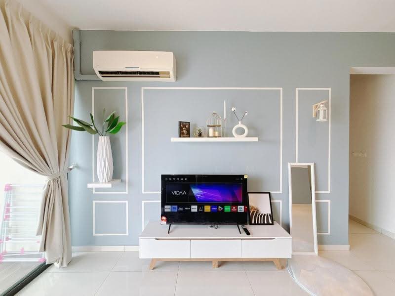 Condominium for Sale at Royal Strand @ Country Garden Danga Bay - Ryan Lim - Living Room - PropertyGuru.com.my