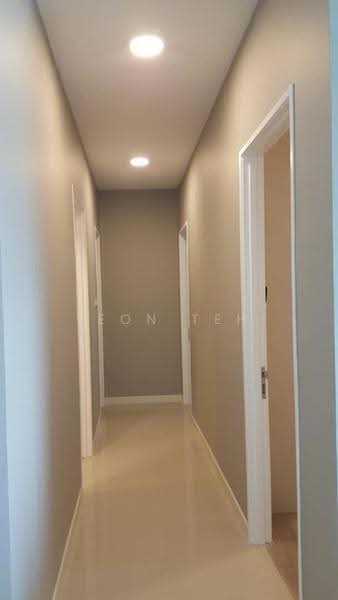 Condominium for Rent at Scenaria @ North Kiara Hills - Leon Teh - Corridor - PropertyGuru.com.my
