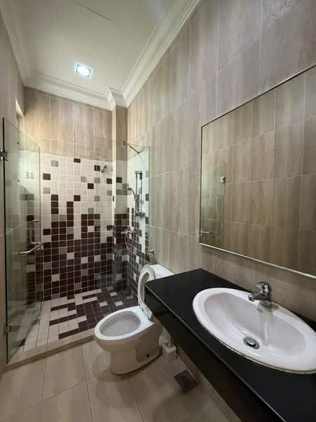 Bungalow House for Rent in Mont Kiara (Kuala Lumpur) - Nic Lu - Bathroom - PropertyGuru.com.my