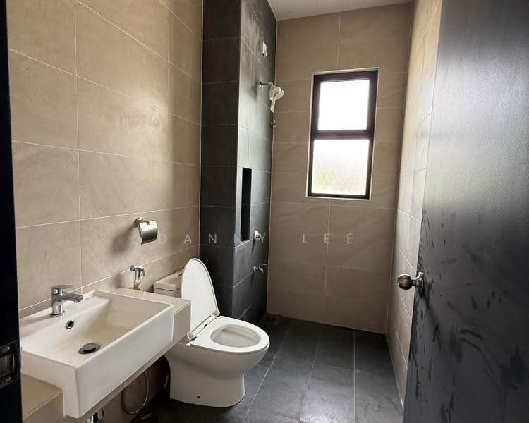 2-storey Terraced House for Sale in Bandar Kinrara (Selangor) - Danny Lee - Bathroom - PropertyGuru.com.my
