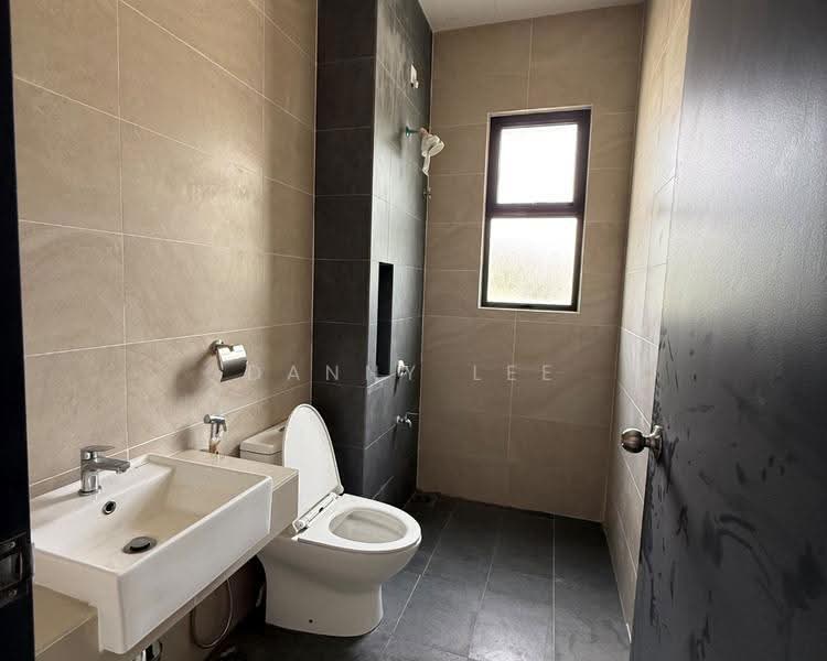 2-storey Terraced House for Sale in Bandar Kinrara (Selangor) - Danny Lee - Bathroom - PropertyGuru.com.my
