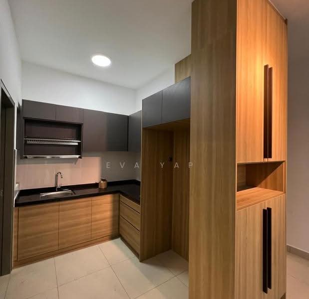 Kondominium untuk Dijual di The Herz - Eva Yap - Kitchen - PropertyGuru.com.my
