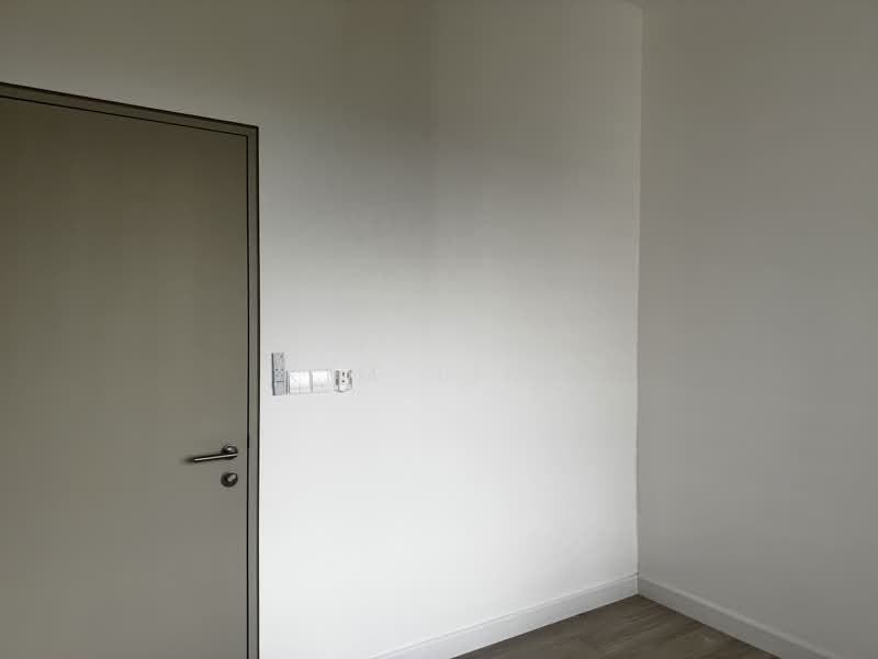 Kondominium untuk Disewa di Quinn Residence - Kim Ling - Bedroom 2 - PropertyGuru.com.my