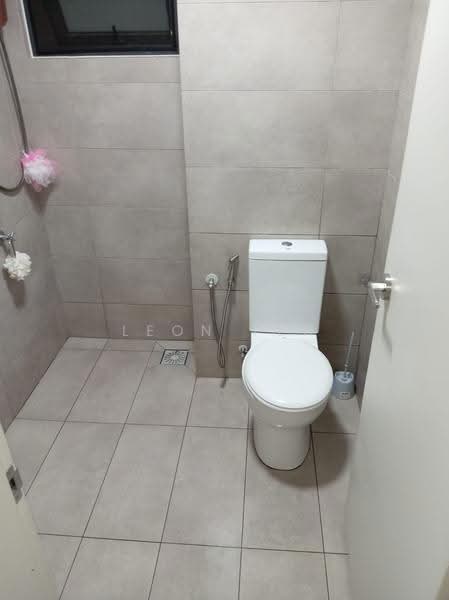 Kediaman Servis untuk Disewa di Savio @ Riana Dutamas - Leon Teh - Bathroom - PropertyGuru.com.my
