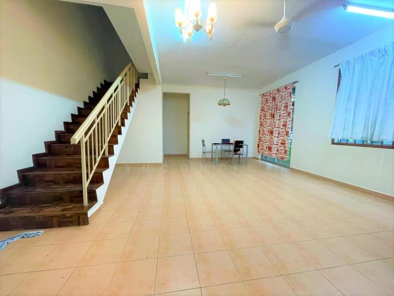 Rumah Teres 2-Tingkat untuk Dijual di Taman Setia Indah (Tebrau) - Yucong . - Living Room - PropertyGuru.com.my