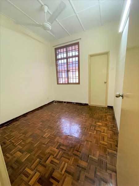 Rumah Teres 2-Tingkat untuk Dijual di Taman Setia Indah (Tebrau) - Yucong . - Interior - PropertyGuru.com.my