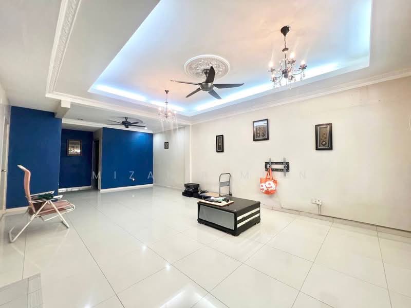 Rumah Teres 2-Tingkat untuk Dijual di Taman Bukit Ria (Kajang) - Mizan Ramlan - Living Room - PropertyGuru.com.my