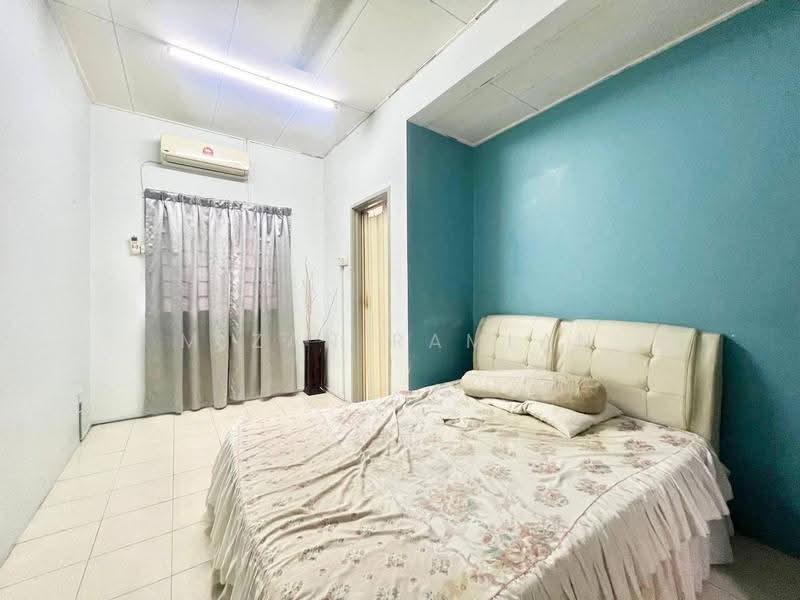 Rumah Teres 2-Tingkat untuk Dijual di Taman Bukit Ria (Kajang) - Mizan Ramlan - Bedroom - PropertyGuru.com.my