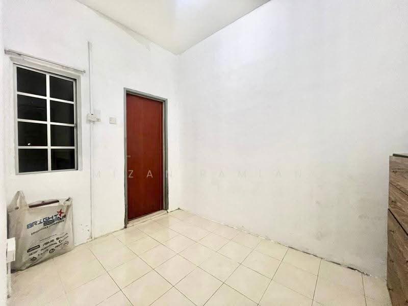 Rumah Teres 2-Tingkat untuk Dijual di Taman Bukit Ria (Kajang) - Mizan Ramlan - Interior - PropertyGuru.com.my
