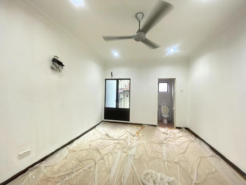 2-storey Terraced House for Rent in Bandar Kinrara Seksyen 9 (Bandar Kinrara) - Kho Chng Guan - Bathroom - PropertyGuru.com.my