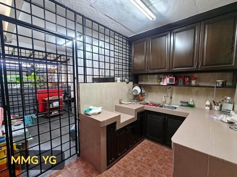 Semi-Detached House for Sale in Taman Teluk Pulai (Klang) - Tom Lee - PropertyGuru.com.my