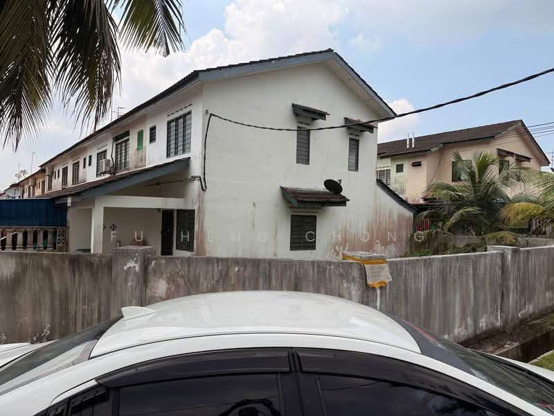 2-storey Terraced House for Sale in Taman Cahaya Masai (Pasir Gudang) - Fu Heng Chong - Exterior - PropertyGuru.com.my