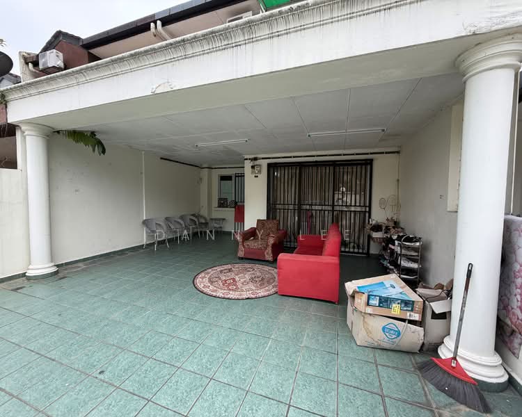 2-storey Terraced House for Sale in Bandar Putra Permai (Seri Kembangan) - Danny Lee - PropertyGuru.com.my