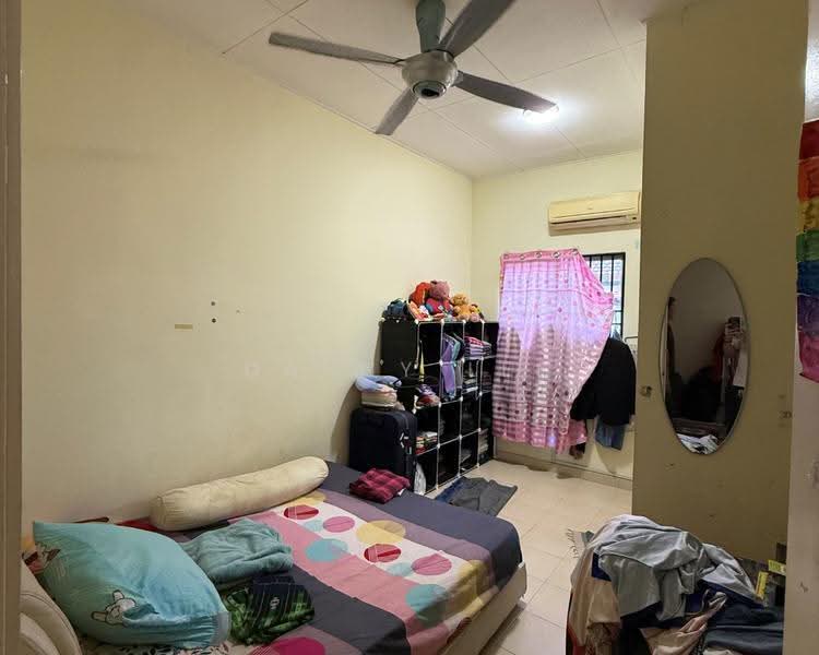 2-storey Terraced House for Sale in Bandar Putra Permai (Seri Kembangan) - Danny Lee - PropertyGuru.com.my