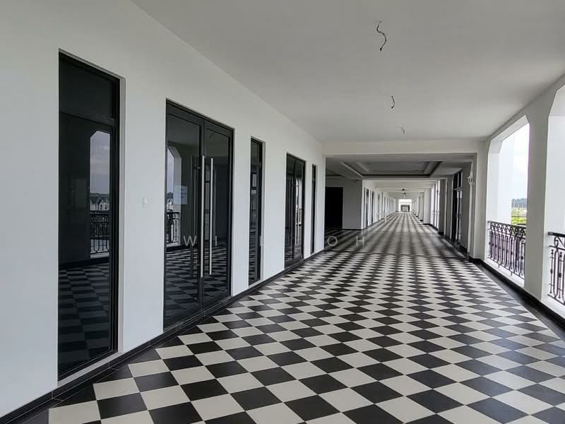 Shop / Office untuk Dijual di Taman Ekoflora (Johor Bahru) - Will Loh - Corridor - PropertyGuru.com.my
