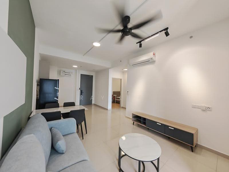 Kediaman Servis untuk Disewa di BeCentral @ i-City - Ray Lee - Living Room - PropertyGuru.com.my