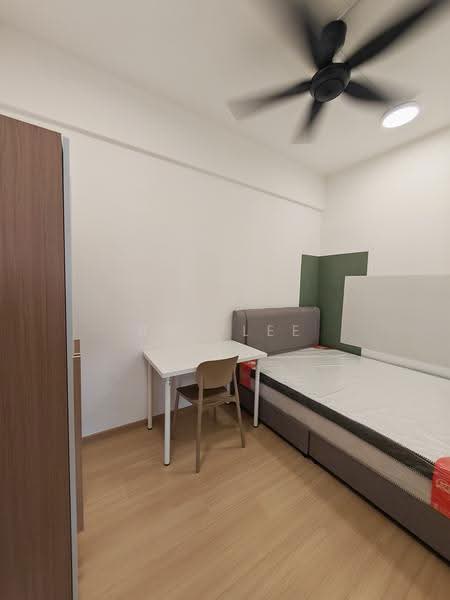 Kediaman Servis untuk Disewa di BeCentral @ i-City - Ray Lee - Bedroom - PropertyGuru.com.my