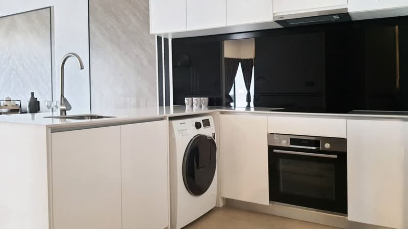 Service Residence for Rent at Star Residences Two - Celine Lee - Kitchen - PropertyGuru.com.my