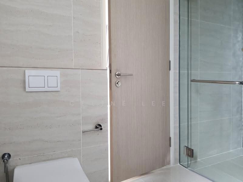 Service Residence for Rent at Star Residences Two - Celine Lee - Bathroom - PropertyGuru.com.my