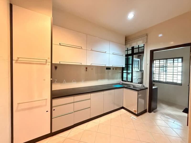 2-storey Terraced House for Sale in Taman Pelangi Indah (Ulu Tiram) - Zack Chow - Kitchen - PropertyGuru.com.my