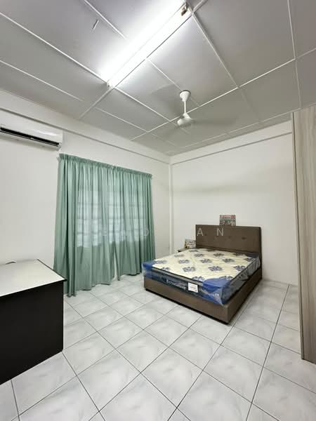 Semi-Detached House for Rent in Kuching (Sarawak) - Jeno Tan - Bedroom - PropertyGuru.com.my