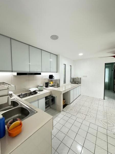 Semi-Detached House for Rent in Kuching (Sarawak) - Jeno Tan - Kitchen - PropertyGuru.com.my