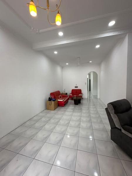 Semi-Detached House for Rent in Kuching (Sarawak) - Jeno Tan - Living Room - PropertyGuru.com.my
