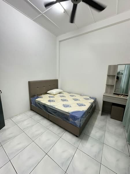 Semi-Detached House for Rent in Kuching (Sarawak) - Jeno Tan - Bedroom - PropertyGuru.com.my
