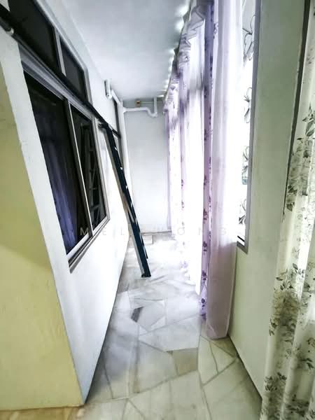 Rumah Bandar untuk Dijual di Taman Bukit Teratai (Ampang) - Mel Wong - Balcony - PropertyGuru.com.my