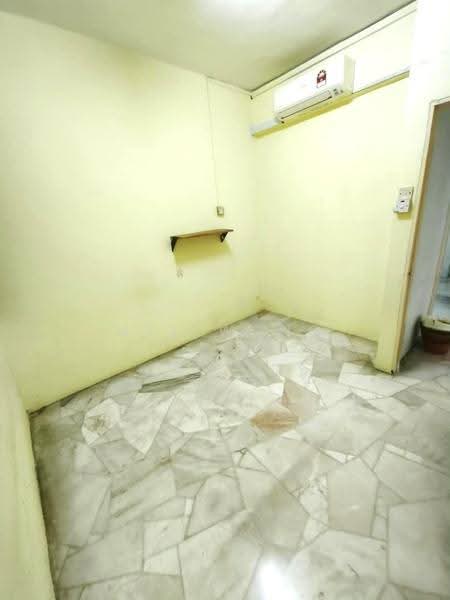 Rumah Bandar untuk Dijual di Taman Bukit Teratai (Ampang) - Mel Wong - Interior - PropertyGuru.com.my