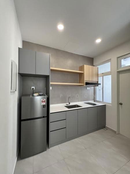 Pangsapuri untuk Disewa di The Senai Garden – Phase 2 - Ken Phoon - Kitchen - PropertyGuru.com.my