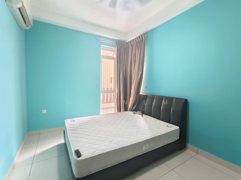 Service Residence for Sale at KSL Residence @ Daya - Winson Lim - Bedroom - PropertyGuru.com.my